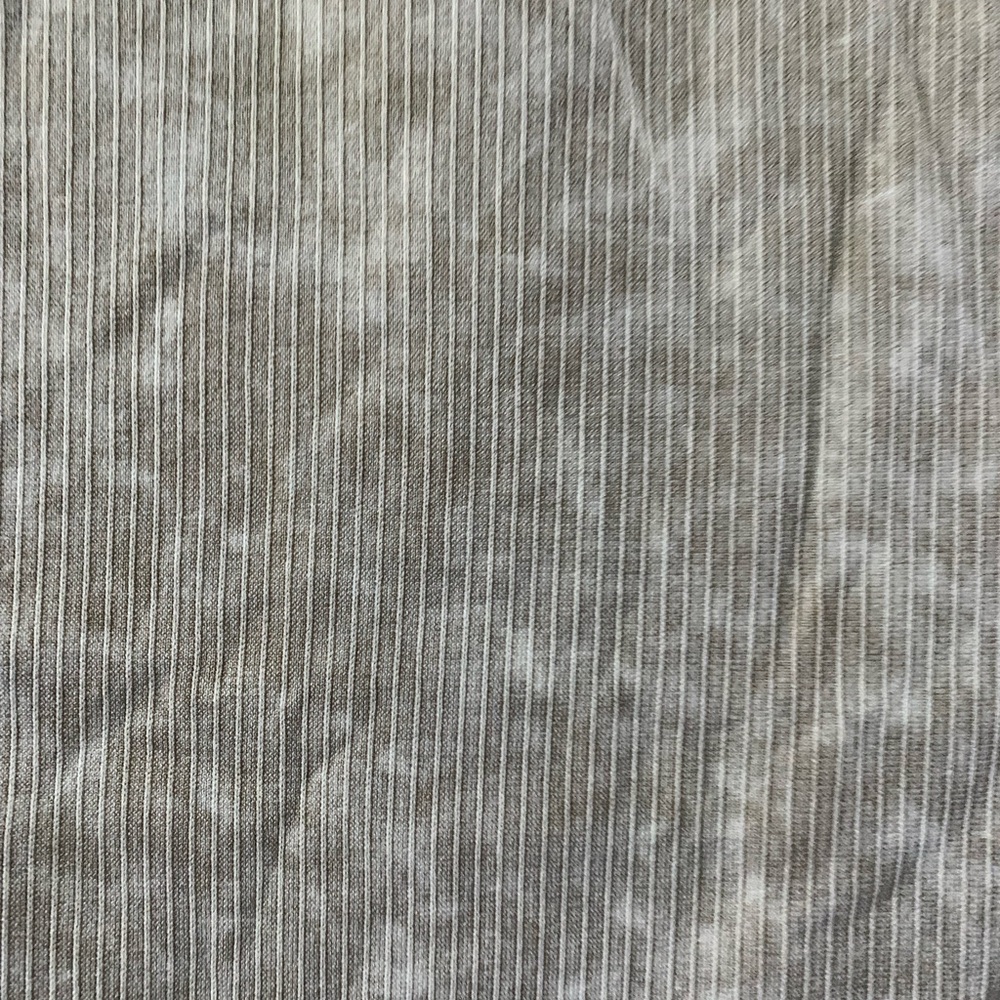 Ribbed Sleeveless Beige Top - Picture 6 of 8